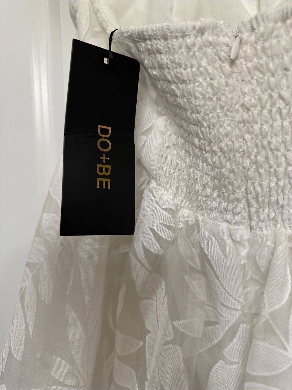 DO+BE Women’s White Leaf-Embroidered Mini Halter Party Dress-NWT - Size M - Picture 5 of 12